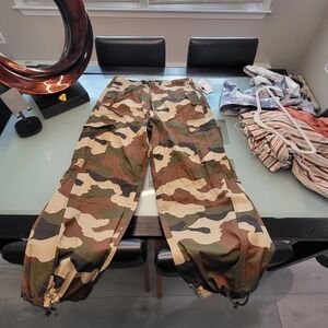 Good American Womens Camouflage Cargo Pants